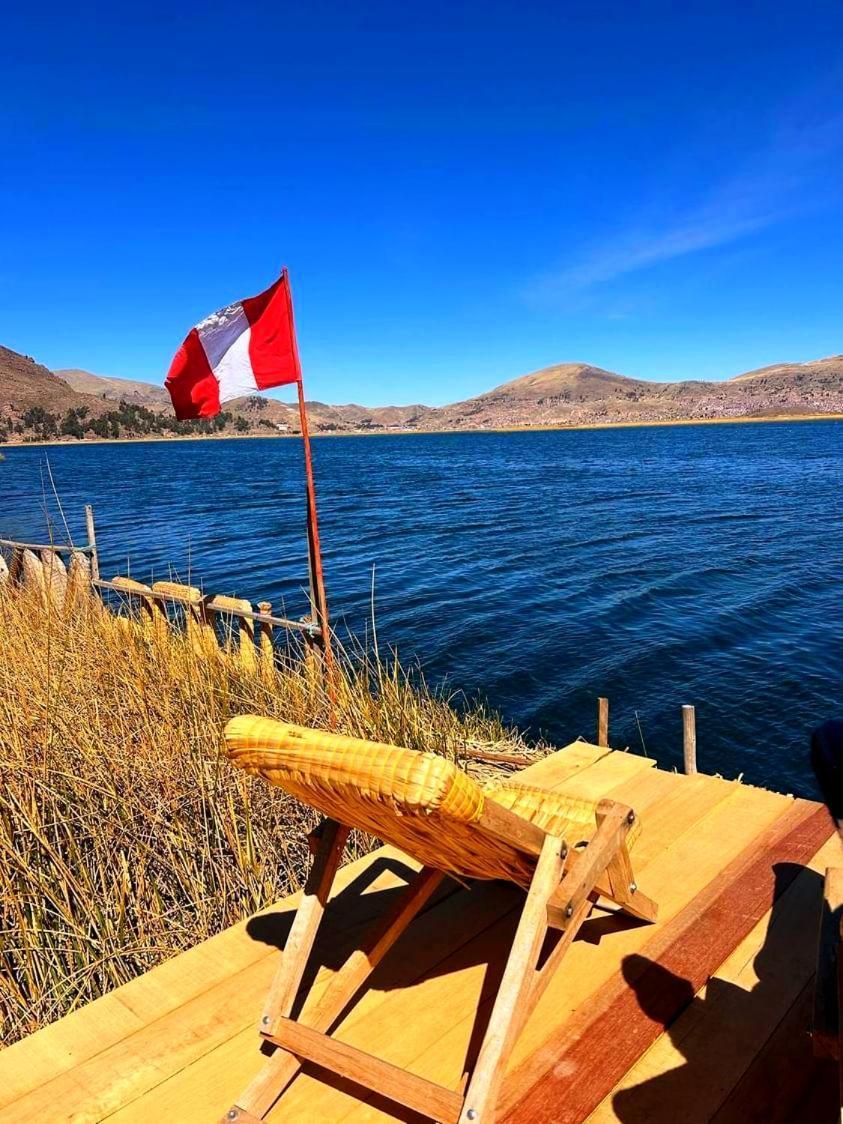 Uros Maya Lodge Puno Exterior photo